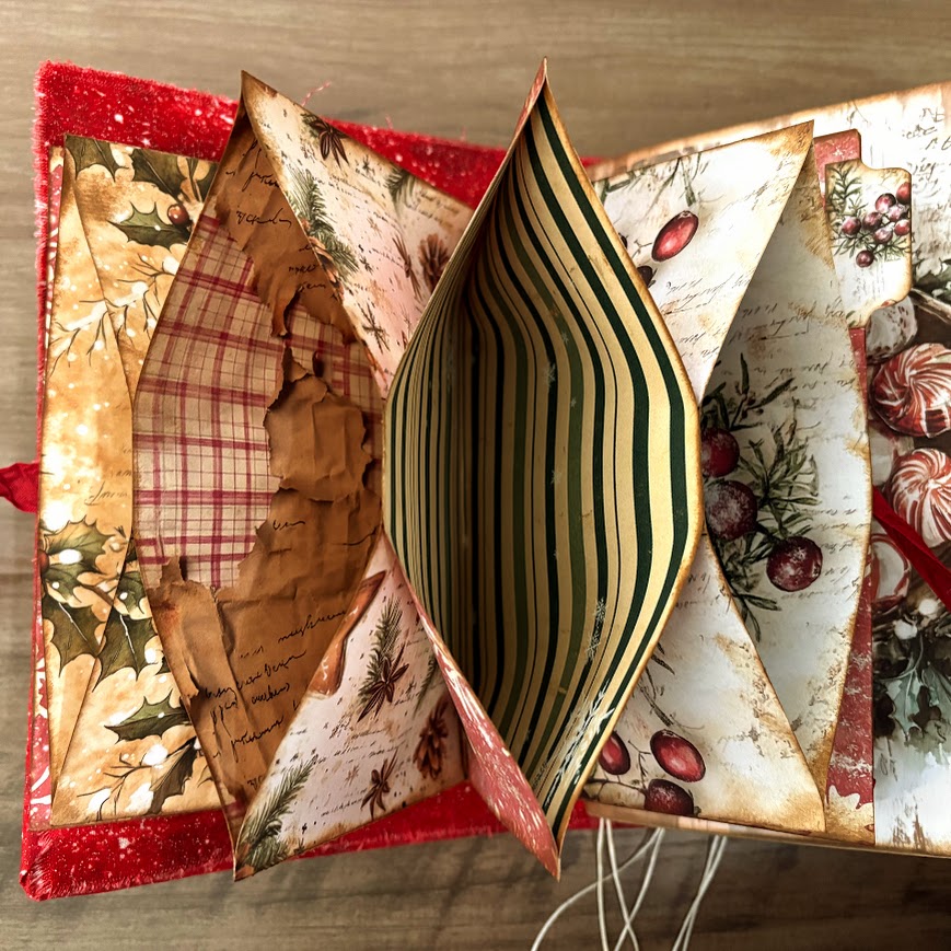 Video - Easy Accordion Pockets for Junk Journals | Beginner Friendly Christmas Patisserie – Part 3